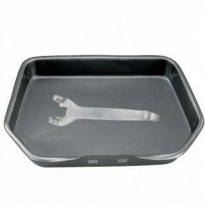 Manor Standard Ash Pan And Handle 16"